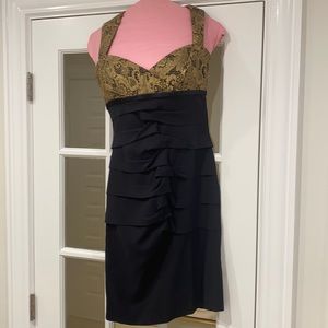 Nicole Miller Black/Gold crepe/lace rouched T back size 8 cocktail Dress